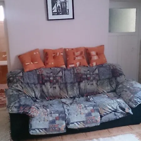 דירה Boris Apartman גיולה