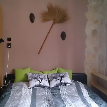 Boris Apartman Gyula